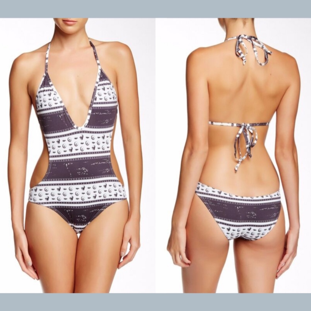 NEW TAVIK Alexa Halter Monokini One Piece Swimsuit in‎ Skull [SZ Small ]